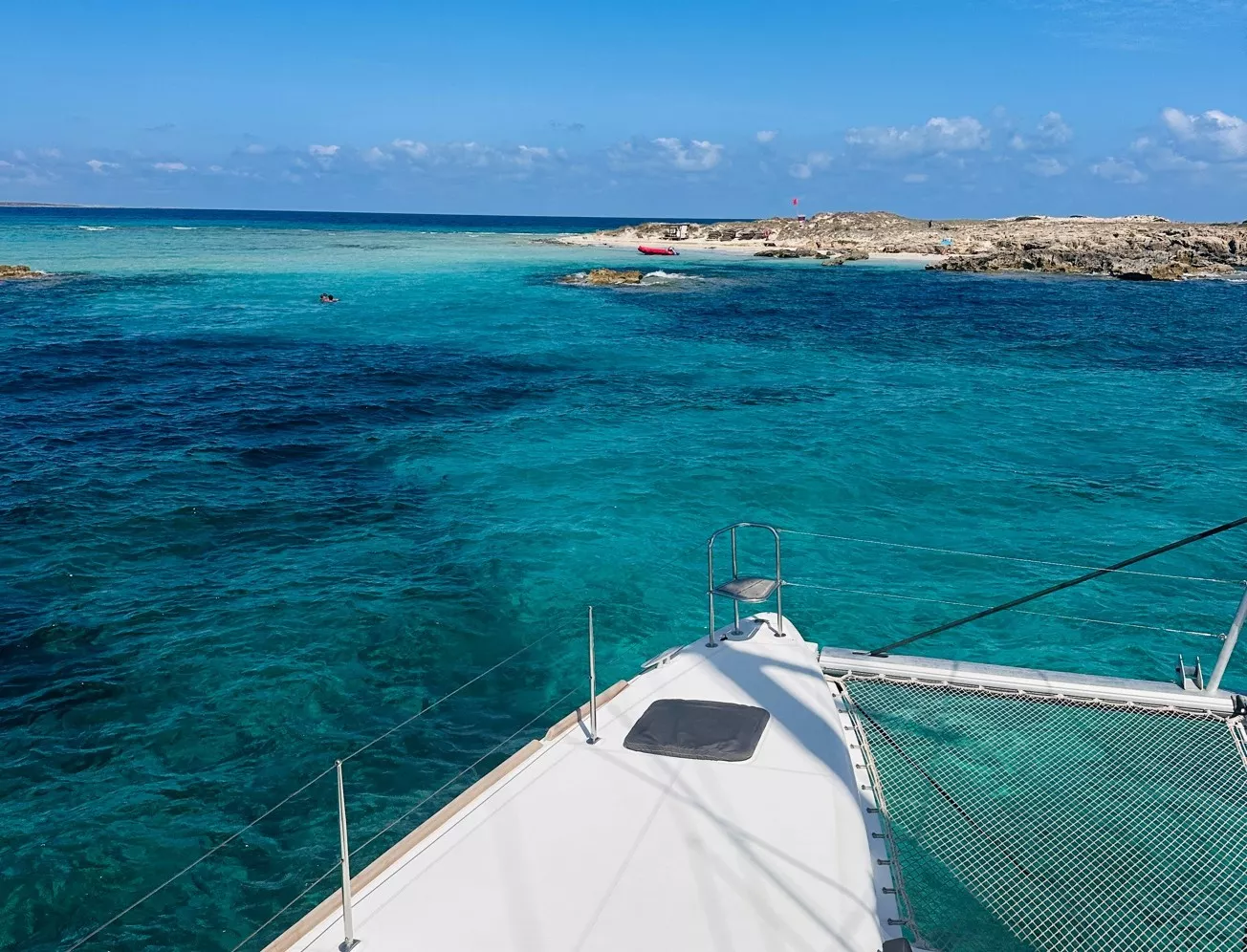 alquiler catamaran ibiza con patron