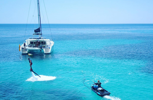 alquiler catamaran 1 semana